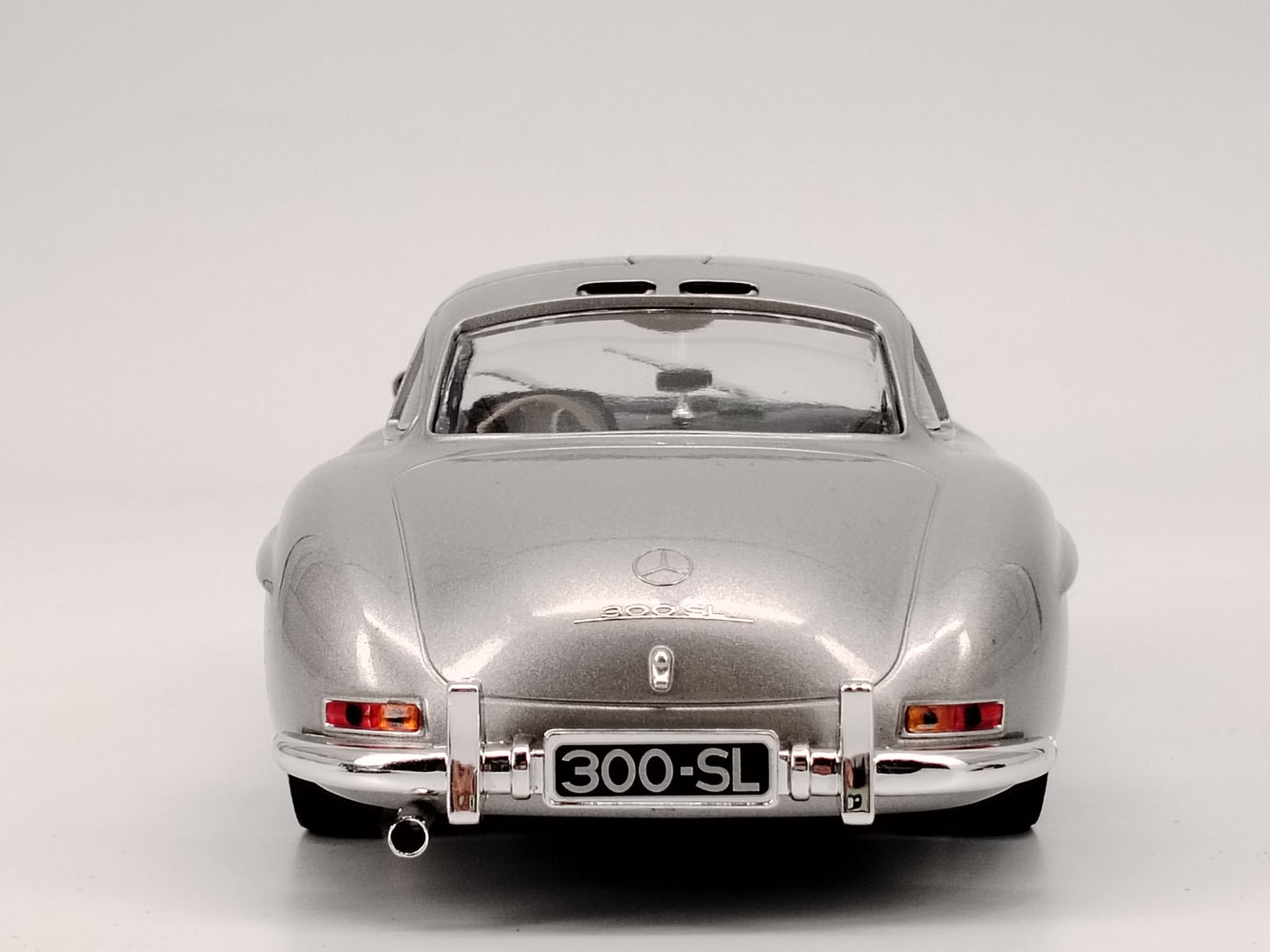 MINICHAMPS 1/18 Mercedes Benz 300SL alloy car model