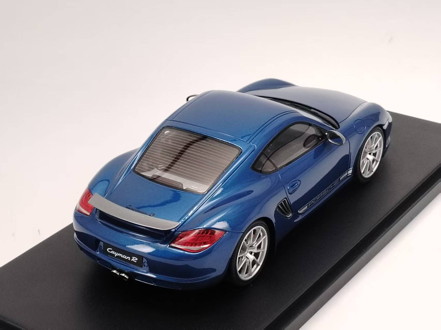 GT Spirit 1/18 Porsche CAYMAN R AQUA Metallic Blue Resin Model