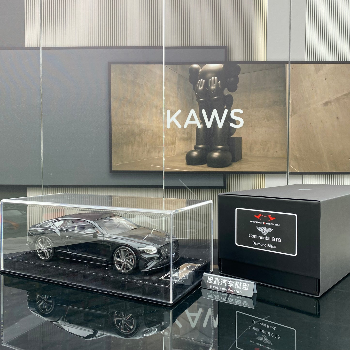 HH Model 1/18 Bentley Continental GTS Limited Edition Car Model