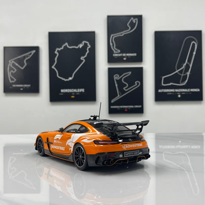 MINICHAMPS 1/18 Mercedes-AMG GT BLACK SERIES SILVERSTONE 2025 Safety Car Orange 110032092