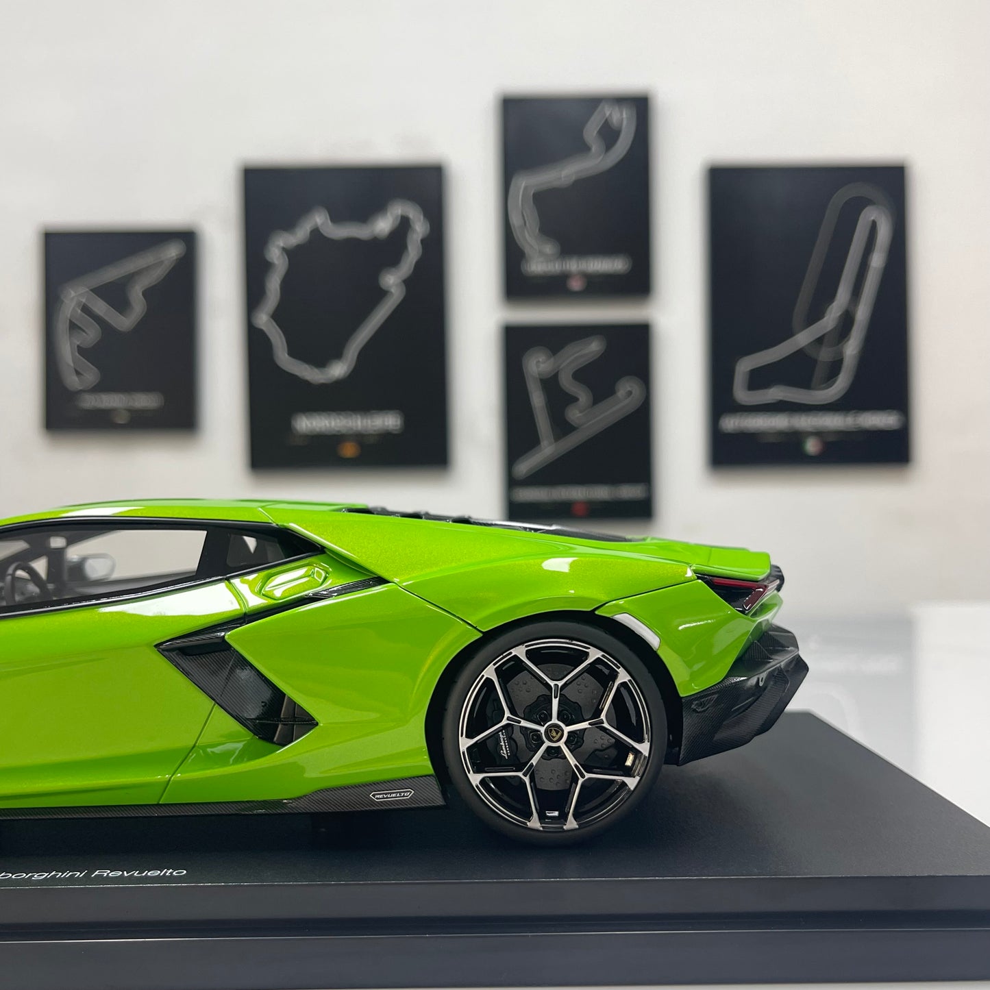 Topspeed 1/18 Lamborghini Revuelto Green TS0621
