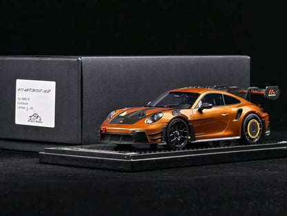 Vip Scale Models 1:18 Porsche 911 GT3 RS-Manthey Racing Modified Resin Model