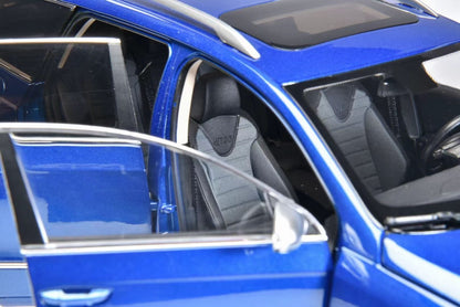NZG 1/18 Volkswagen Passat Estate R36 Die Cast Car Model
