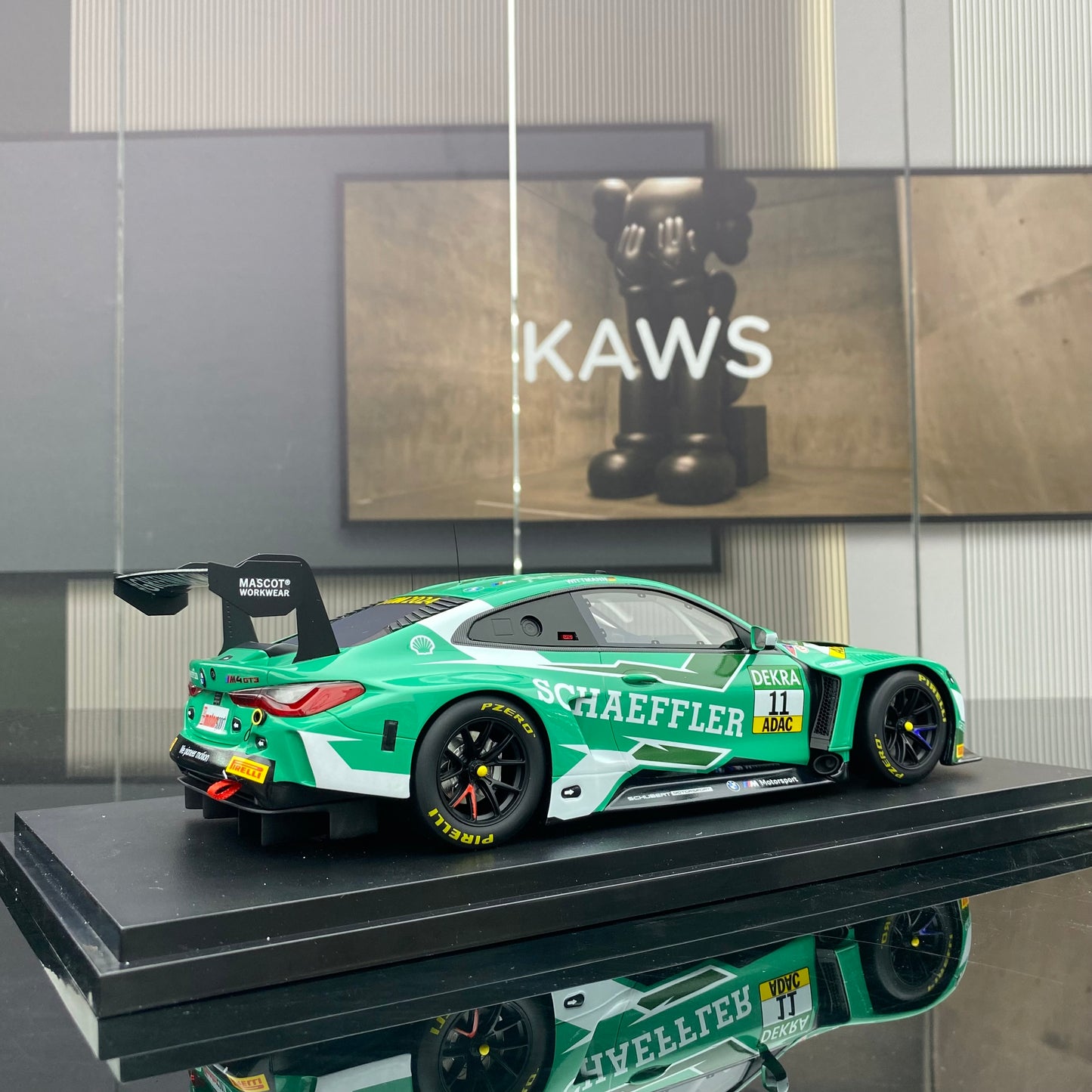 Topspeed 1/18 BMW M4 GT3 #11 Motorsport DTM simulation car model ornaments