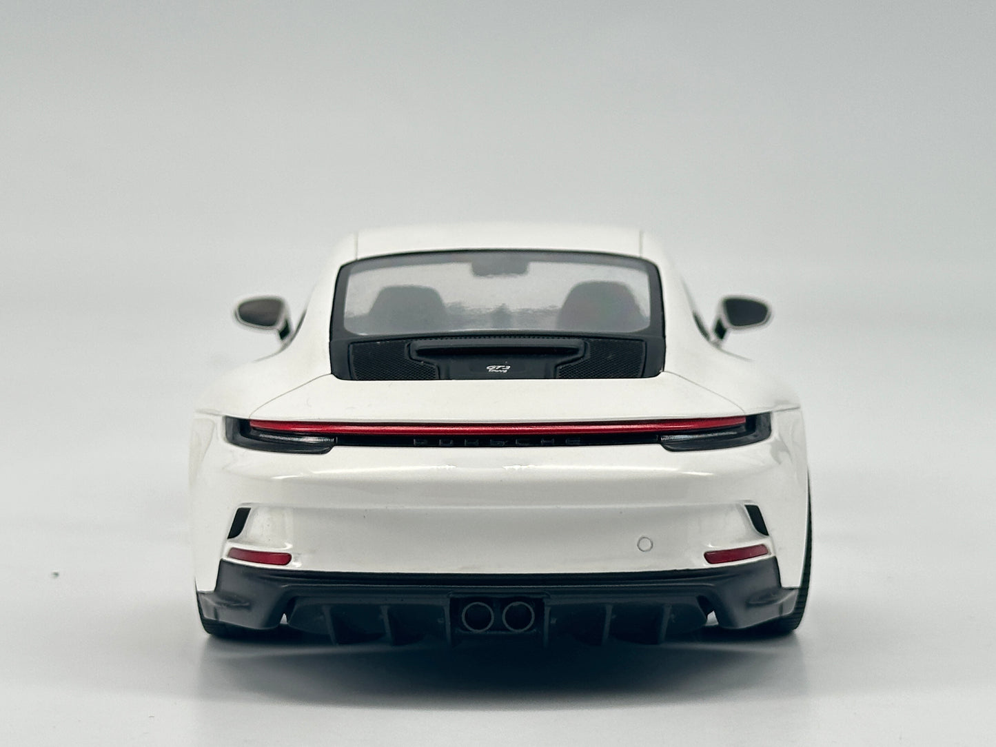 MINICHAMPS 1/18 Porsche 911 (992) GT3 TOURING 2022 Alloy Car Model