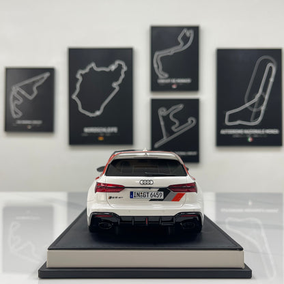 MOTORHELIX 1/18 Audi RS6 Avant GT Acona White Resin Closed Model