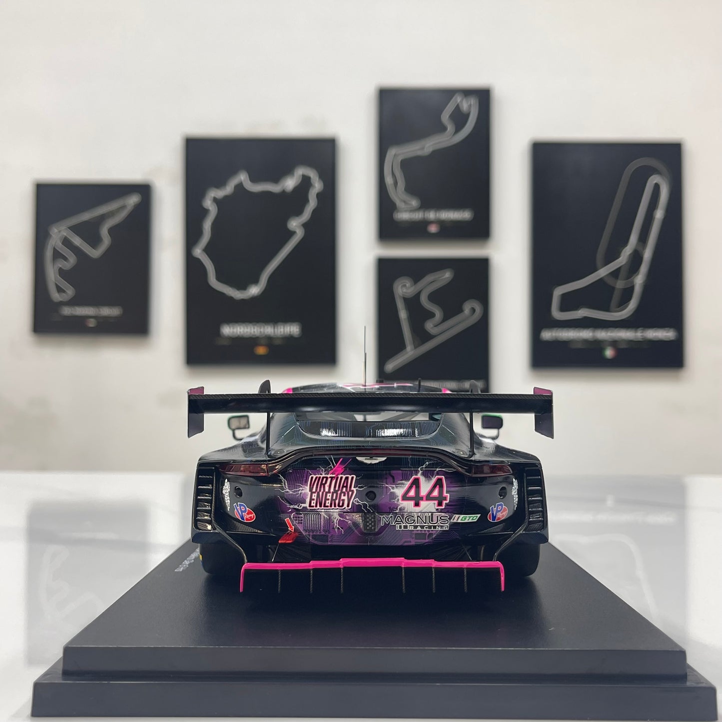 TopSpeed 1/18 Aston Martin Vantage GT3 Evo #44 Magnus Racing Black/Purple Livery (TS0690)