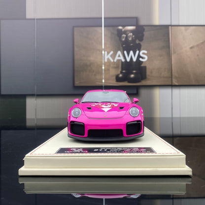 Vehículo Art1/18 Porsche 911 GT2RS Weissach Modelo de paquete