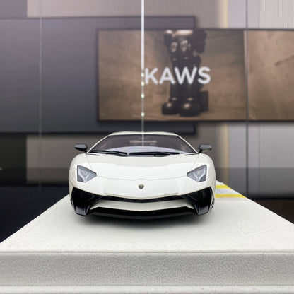 MAKE UP 1/18 Lamborghini Aventador LP750-4 SV limited edition car model