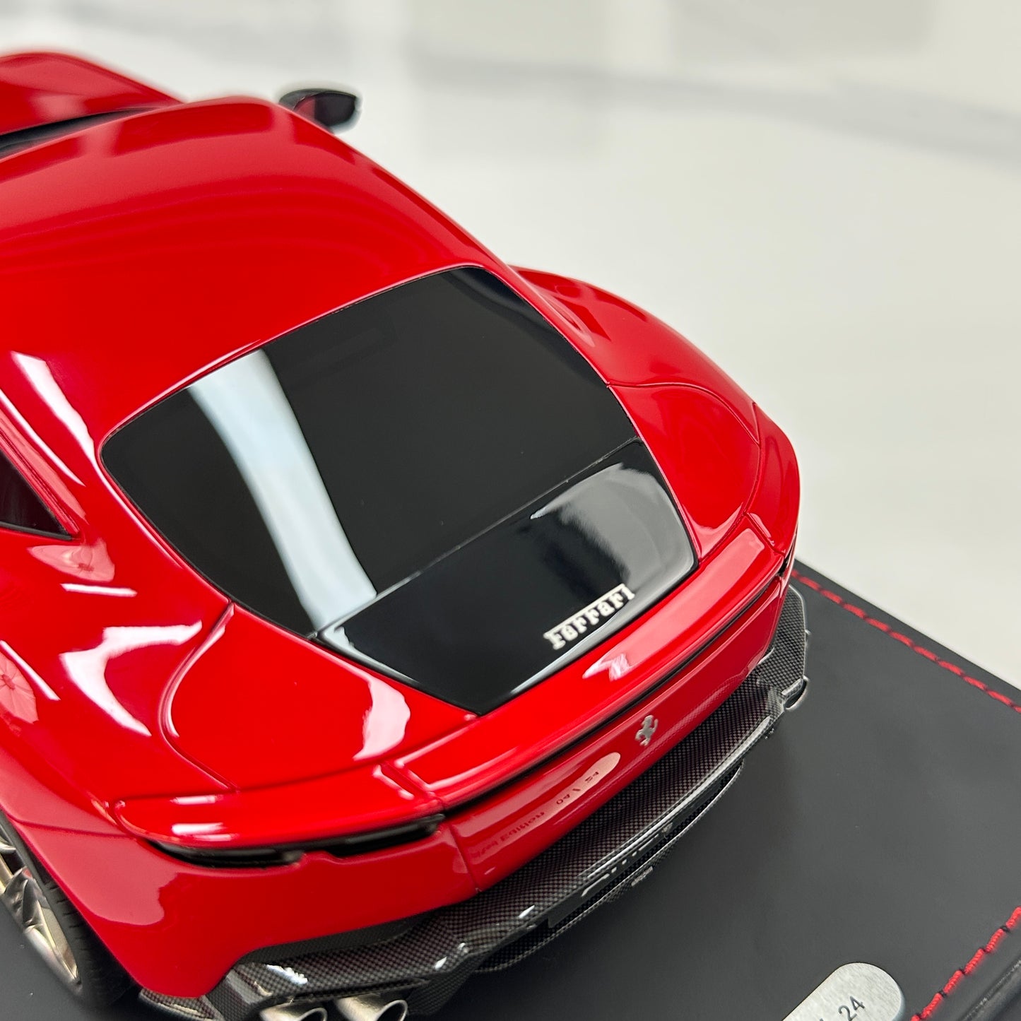 BBR 1/18 Ferrari Amalfi Standard Red P18272A2