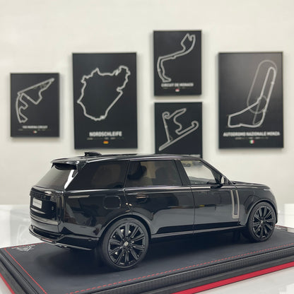 BBA MODEL 1/18 Land Rover Range Rover SVAutobiography Long Wheelbase — Gloss Black (Sealed Resin Model)