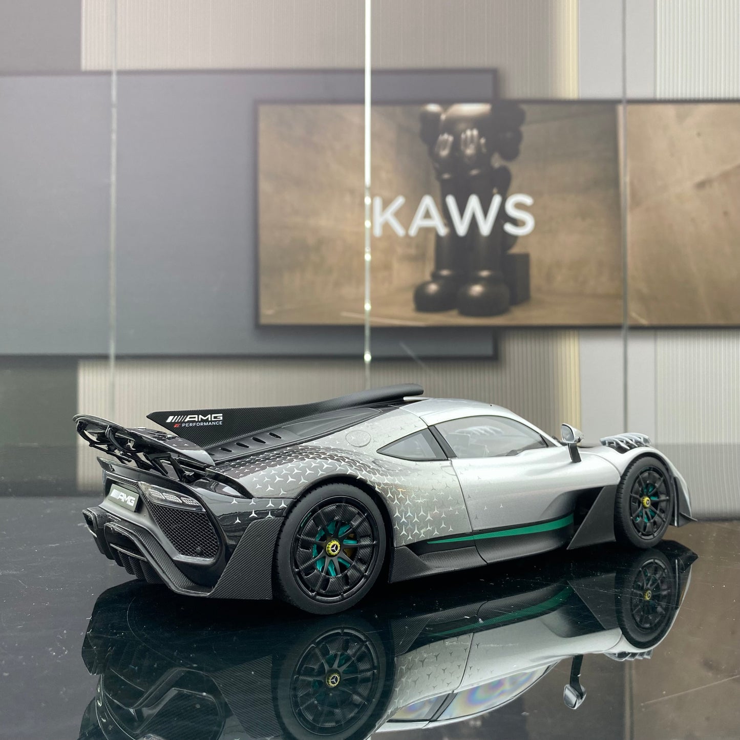 NZG 1/18 Mercedes Benz AMG ONE Starlight Paint Simulation Car Model