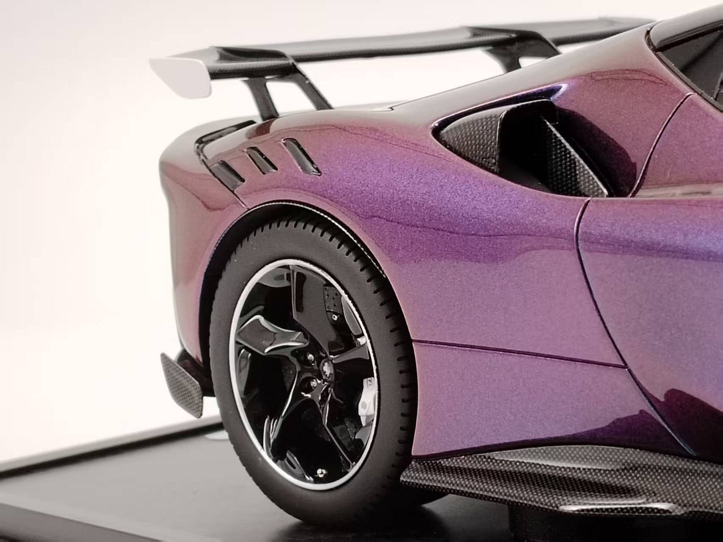 BBR 1/18 Ferrari SF90 XX Stradale Color-Changing Purple Resin Model Car P18237CHA1