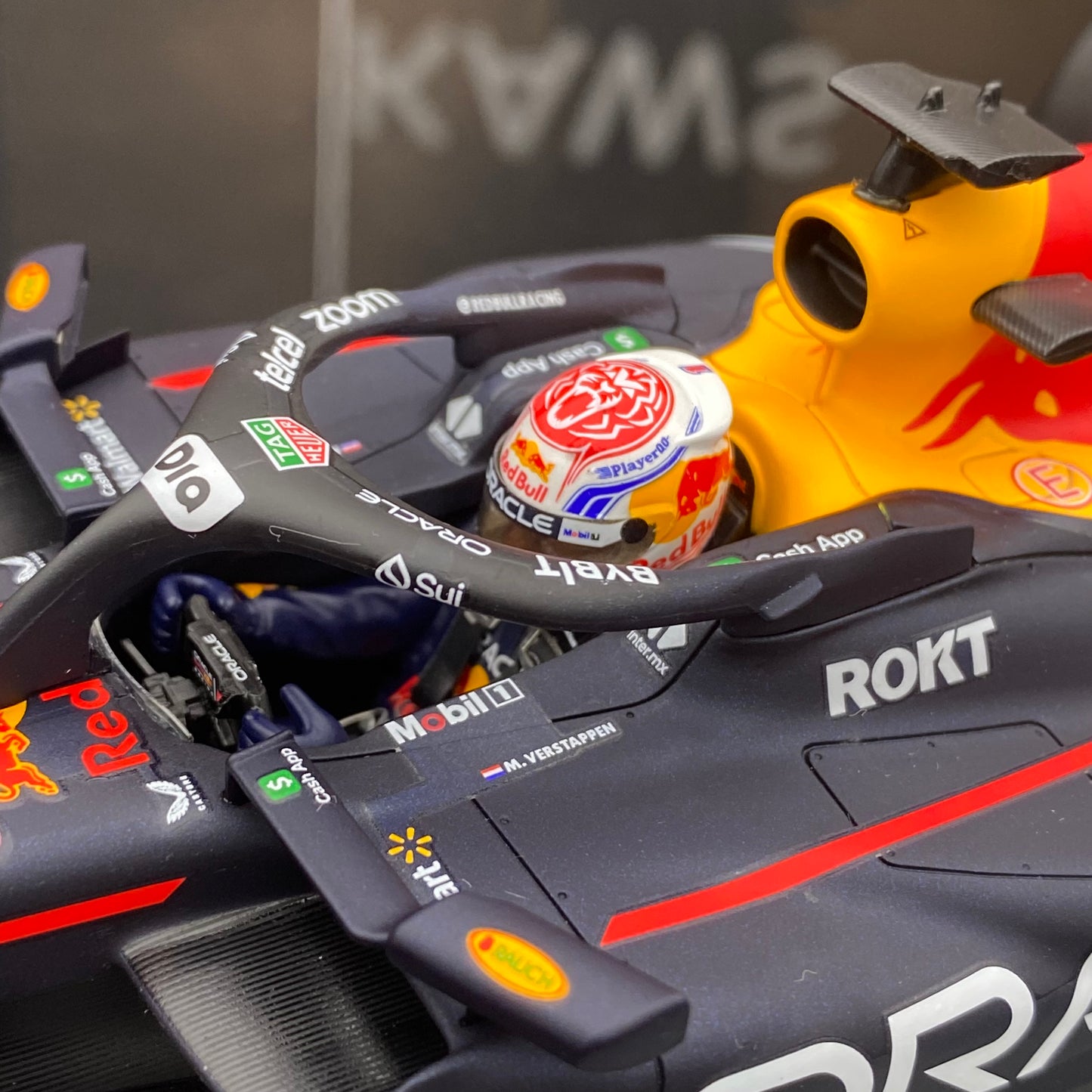 SPARK 1/18 Oracle F1 Team RB19 2023 Spanish Grand Prix Victory No. 1 Verstappen 40 career wins Red Bull Limited Edition car model