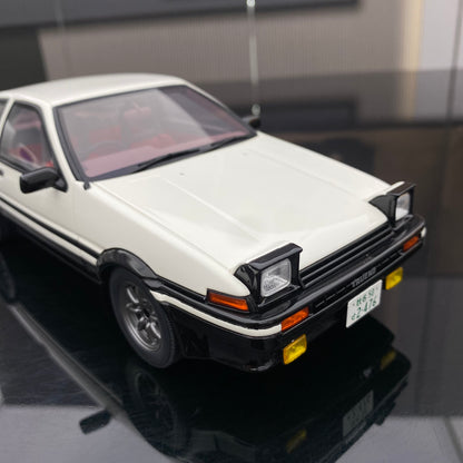 OTTO 1/18 Toyota SPRINTER TRUENO AE86 jumping light version white limited edition car model ornaments