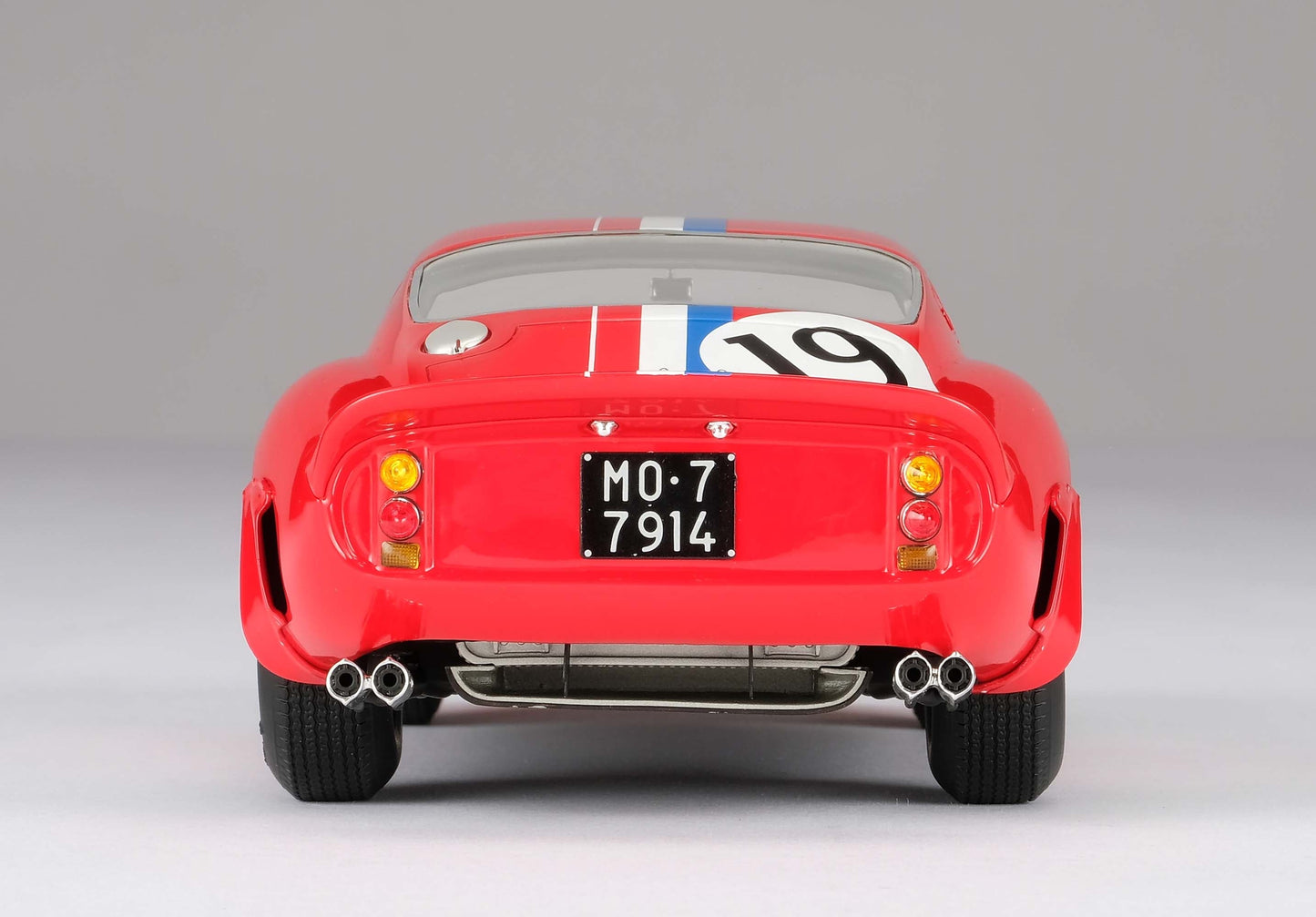 Amalgam 1/18 Ferrari 250GTO 3705GT 1962 Le Mans GT class winner