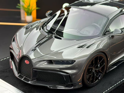 HH 1:18 Bugatti Chiron pur Sport 10/30 DDJ025