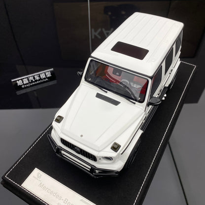 VEHICLE Art 1/18 Mercedes-Benz G63 White Limited Edition Car Model Ornament