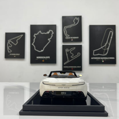 MOTORHELIX 1/18 Aston Martin DB12 Volante (Convertible) - Moonlight White - MH395