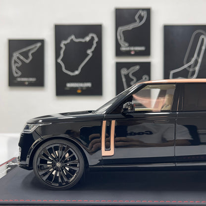 BBA MODEL 1:18 Land Rover Range Rover Autobiography — Black & Gold