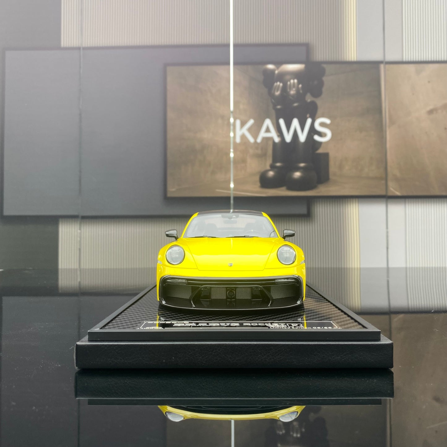 VIP 1/18  Porsche Porsche 911 Brabus Rocket 900R modified version simulation car model