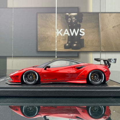 VIP 1/18 Ferrari F8 wide-body modified version simulation car model ornament gift