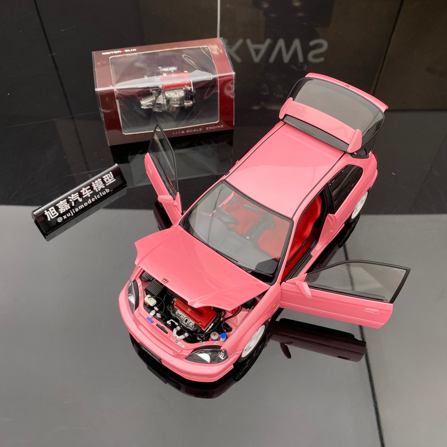 MOTORHELIX 1/18 Honda Civic Type R(EK9) Pink Alloy Fully Open Simulation Car Model
