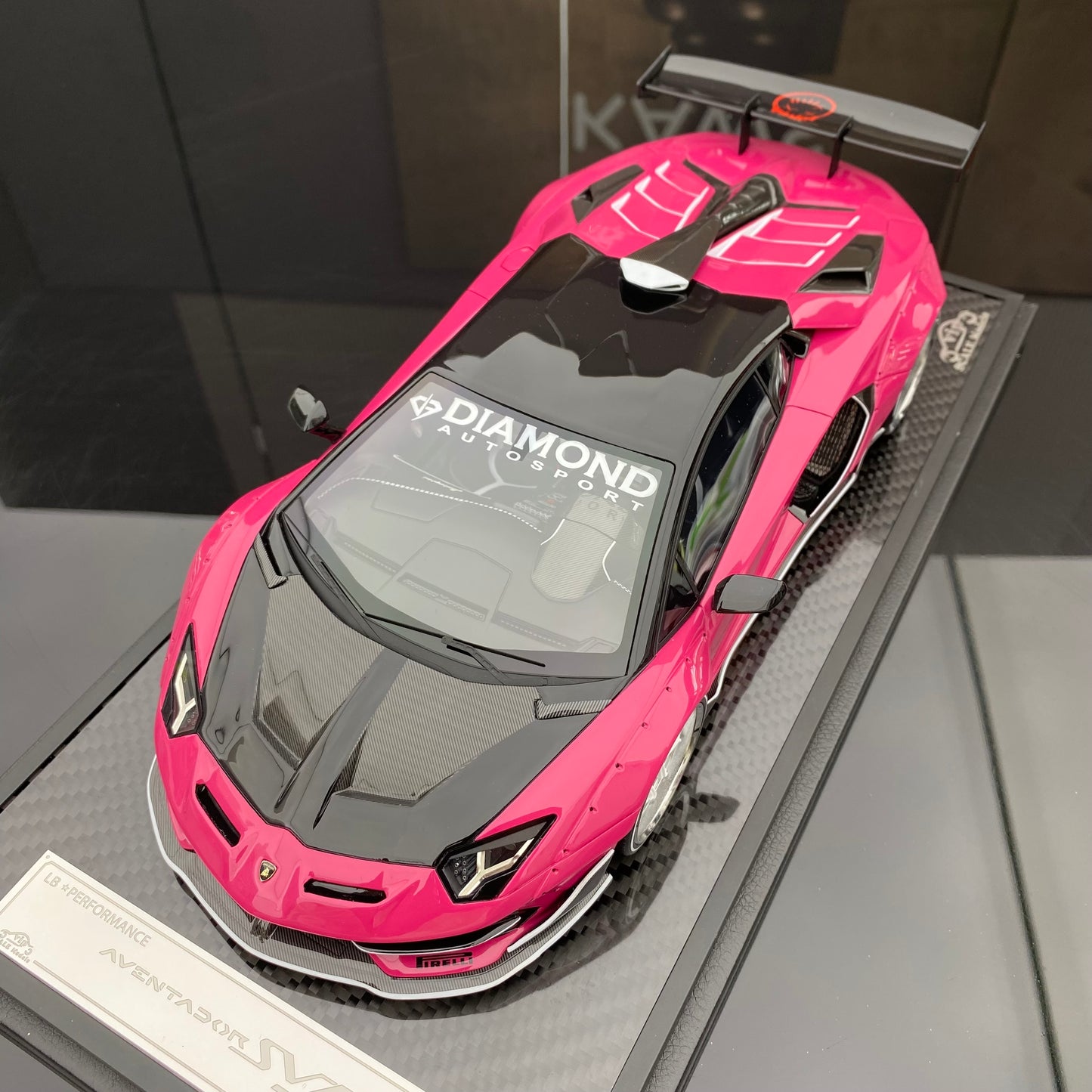 VIP 1/18 Lamborghini SVJ wide body modified car model ornament