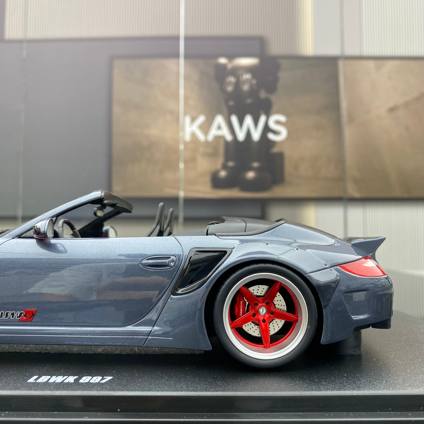 GT Spirit 1/18 Porsche 997 modified version of simulated car model collection ornaments