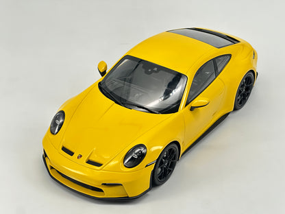 MINICHAMPS 1/18 Porsche 911 (992) GT3 TOURING 2022 Alloy Car Model