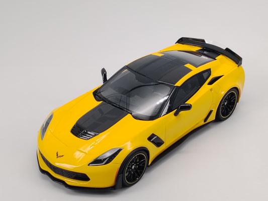 GT Spirit 1/18 Chevrolet C7 Yellow Simulation Car Model Ornaments