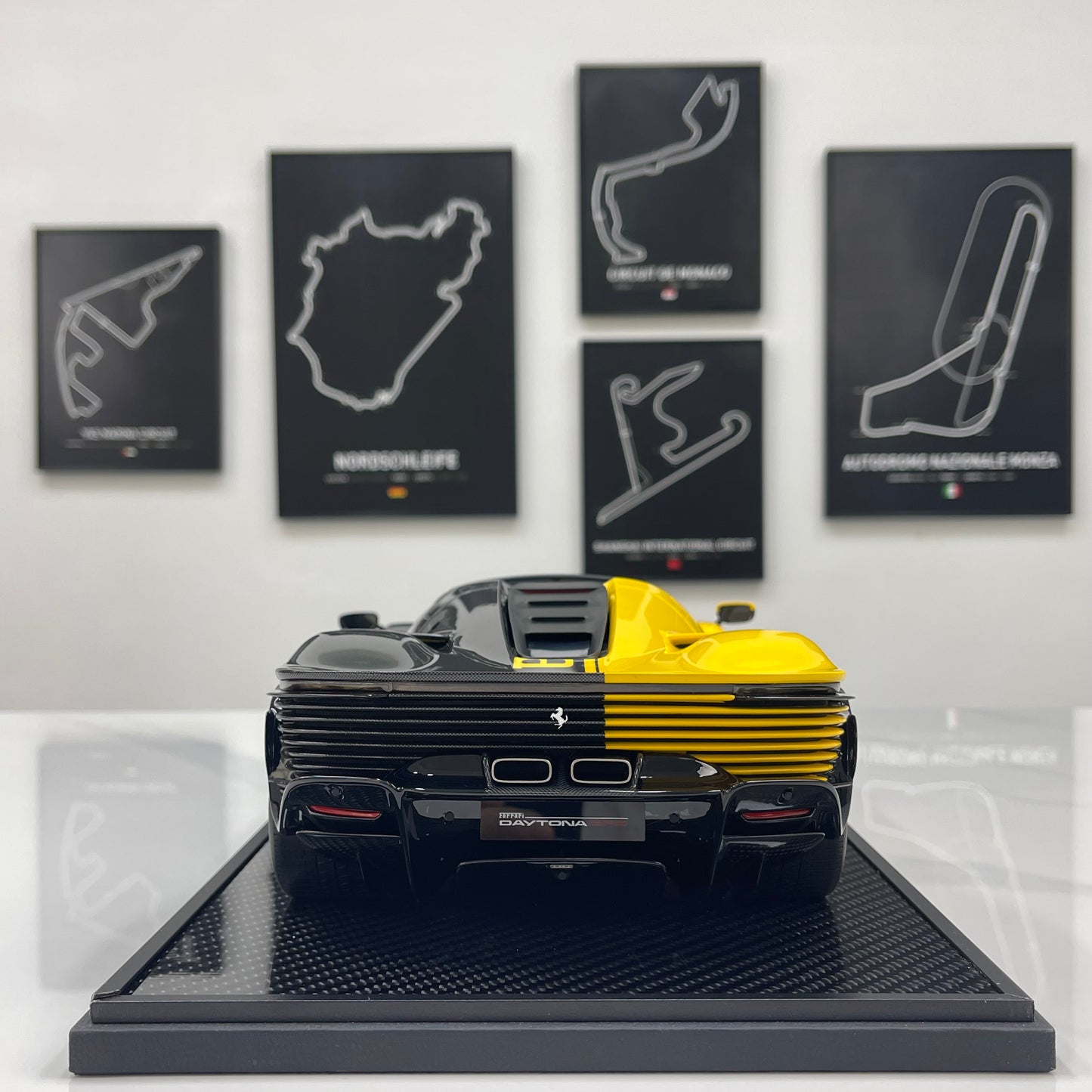 BBR 1/12 Ferrari SP3 Daytona 599+1 Spider Modena Yellow BBR1217O