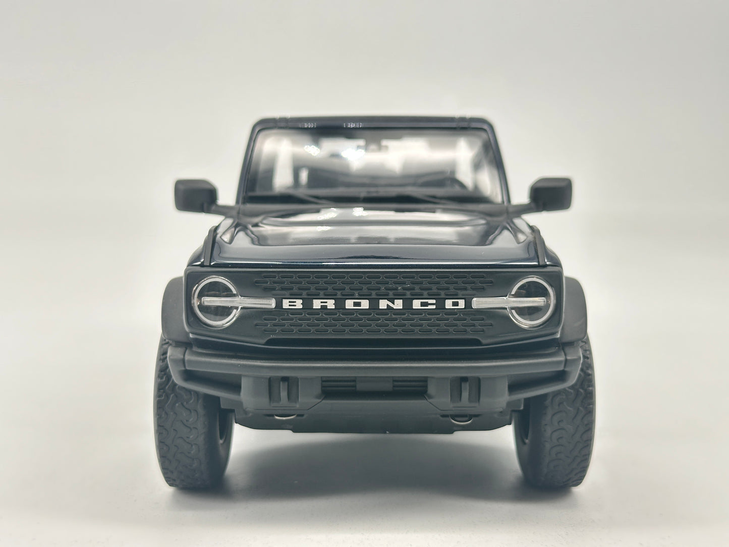 GT Spirit 1/18 Ford BRONCO Open Roof Blue Black Simulation Car Model