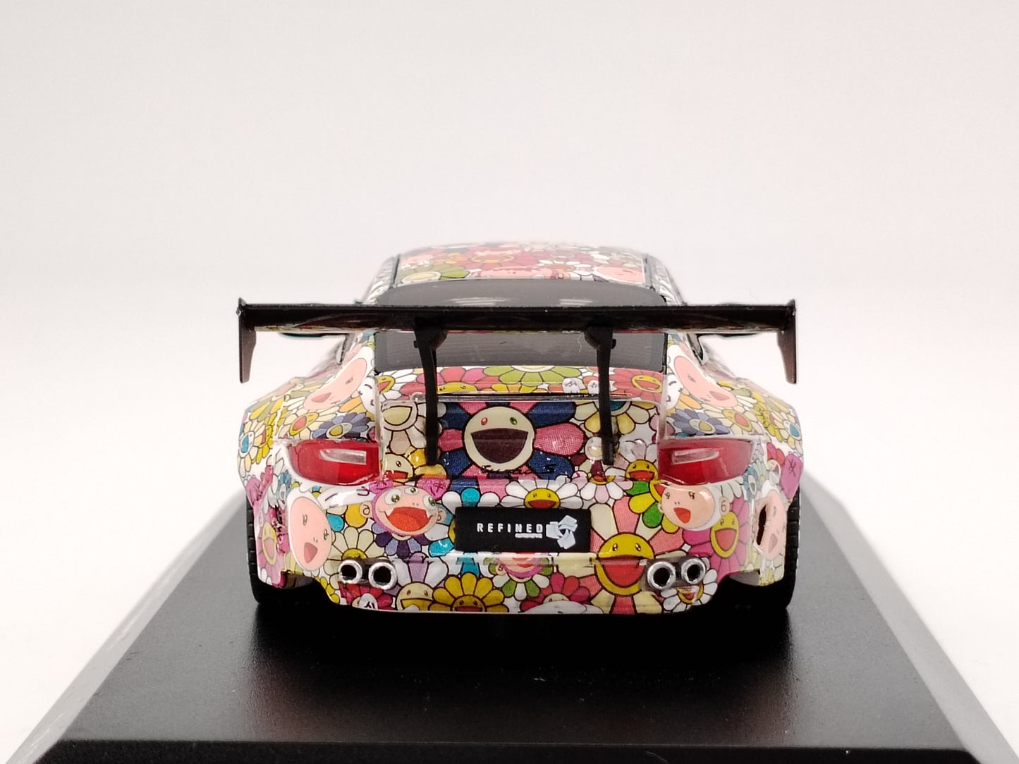 GT Spirit 1/43 Porsche 997 LBWK Sunflower Simulation Car Model Ornaments