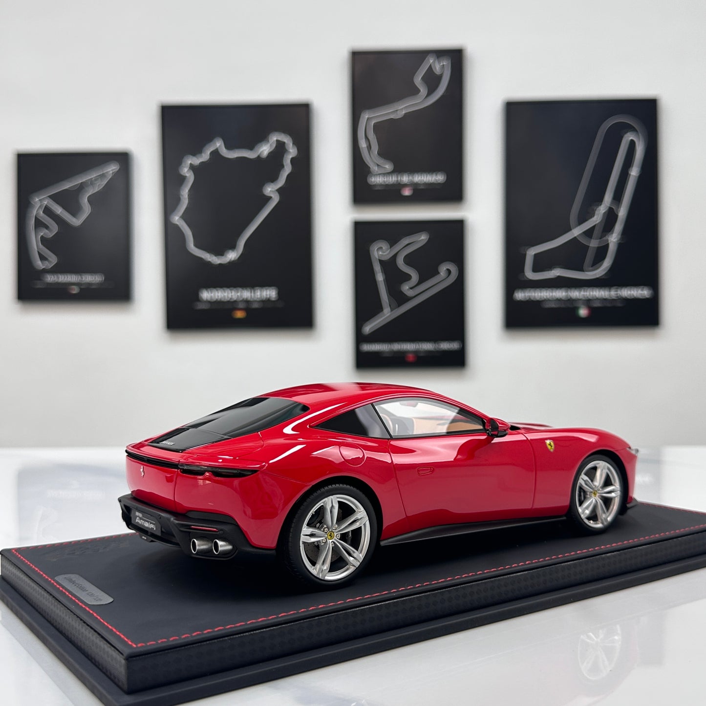 BBR 1/18 Ferrari Amalfi, standard red, silver wheels, black calipers P18272A