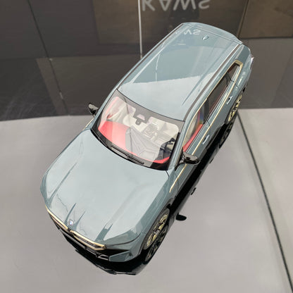 MINICHAMPS 1/18 BMW XM new energy electric vehicle alloy full-open simulation car model ornaments