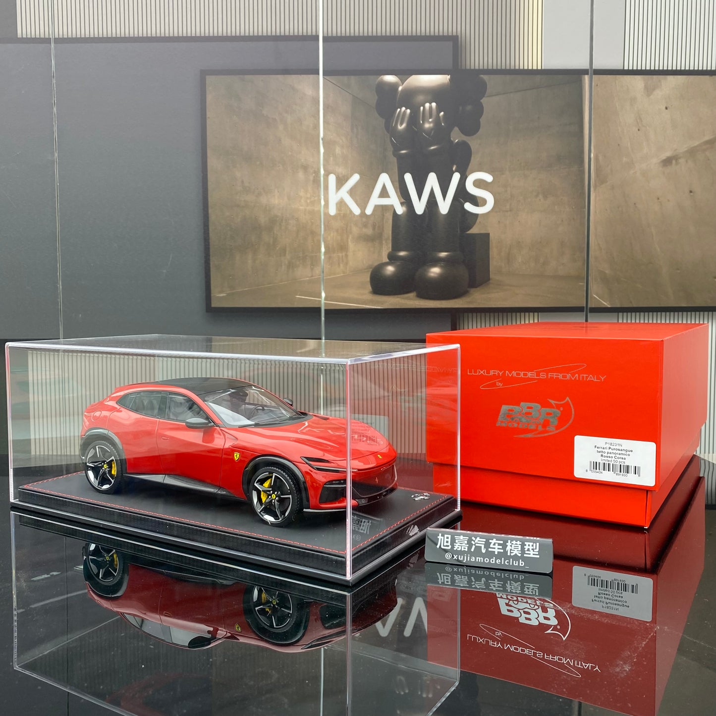 Colección de adornos de modelos de coches Ferrari Purosangue FUV rojo de edición limitada BBR 1/18