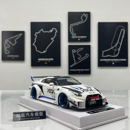 BBA MODEL 1/18 Nissan GTR 35GT-RR Gundam-themed Limited Edition Model Car