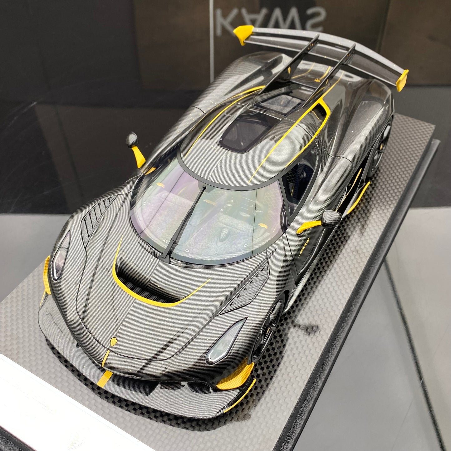 FRONTIART 1/18 Koenigsegg Jesko carbon gold simulated high-end car model
