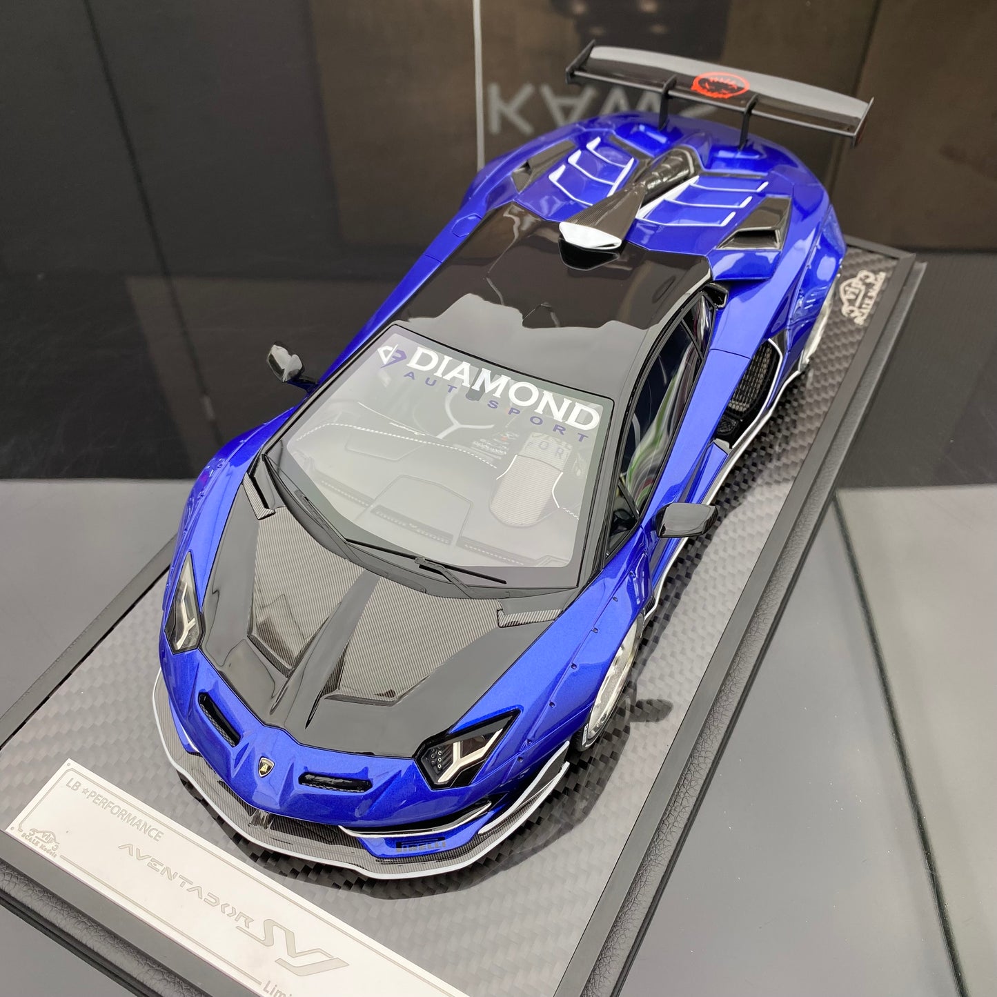 VIP 1/18 Lamborghini SVJ wide body modified car model ornament