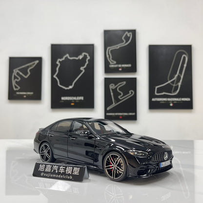 NZG 1/18 Mercedes-AMG C63 S E-Performance, Gloss Black (111200050)