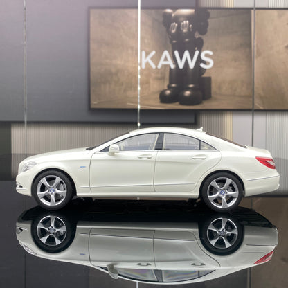 NOREV 1/18 Mercedes-Benz CLS Coupe 2011 Alloy Fully Open White Simulation Car Model Ornament