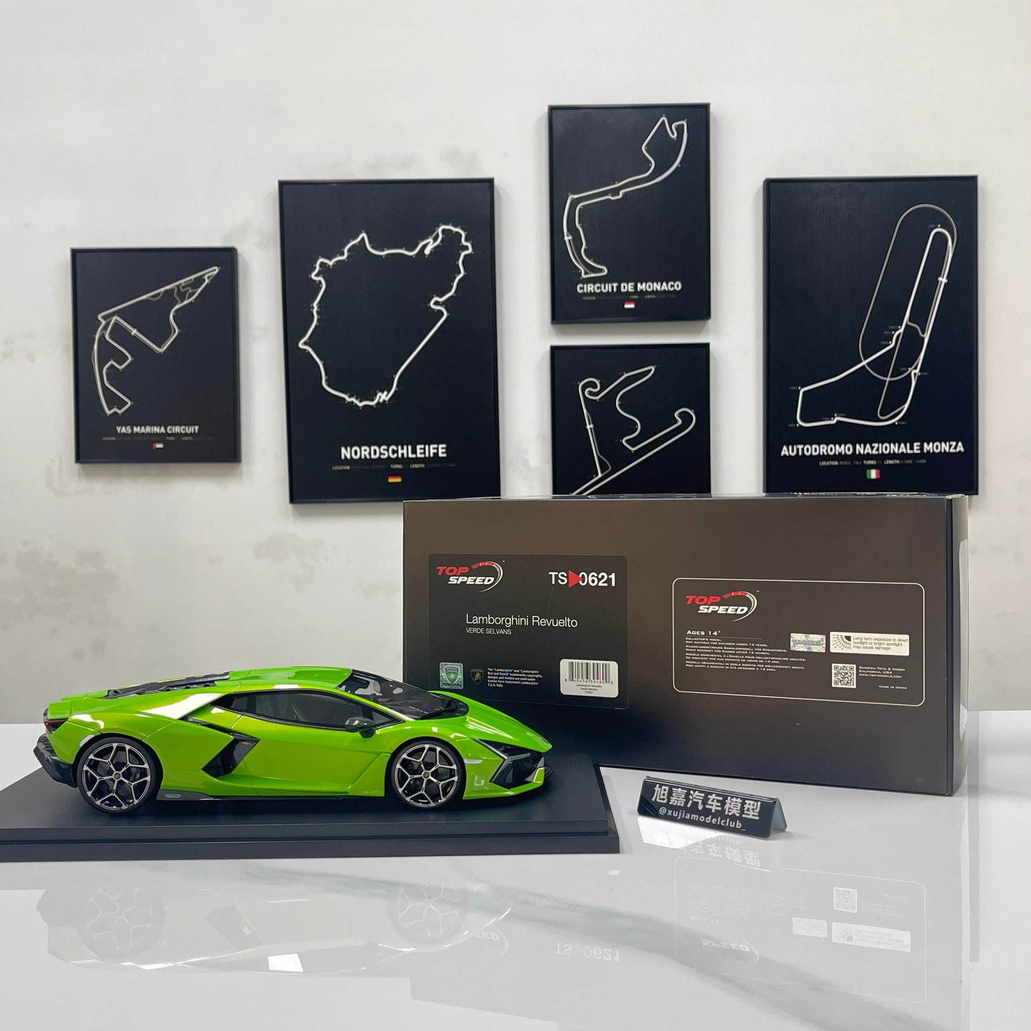 Topspeed 1/18 Lamborghini Revuelto Green TS0621