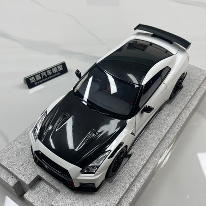 MOTORHELIX 1/18 Nissan GT-R NISMO (R35) Special Edition 2022 Brilliant Pearl White MH378