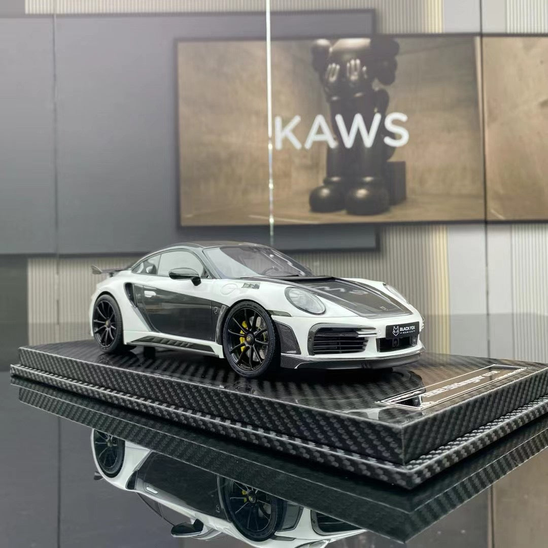 New Arrival VIP 1/18 Porsche 992 Stinger GTR White Price 328$