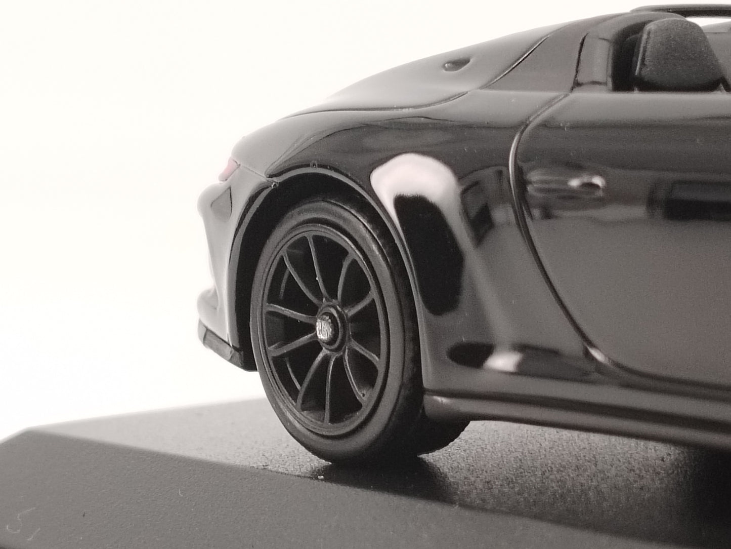 MINICHAMPS 1/43 Porsche 911(991)SPEEDSTER 2019 Black Alloy Model 410061134