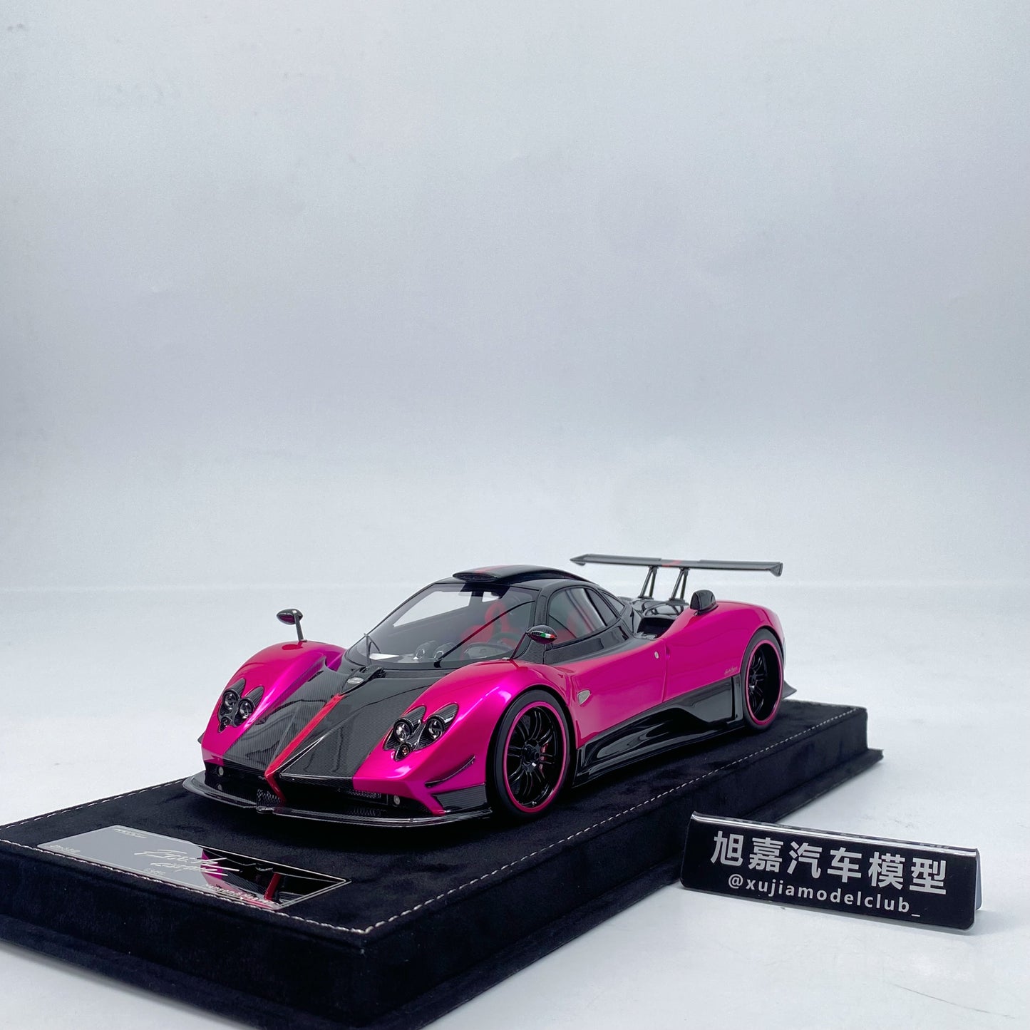 HH Model 1/18 Pagani Zonda Cinque Coupe Limited Edition Model Car
