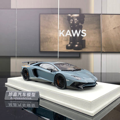 MAKE UP 1/18 Lamborghini Aventador LP750-4 SV limited edition car model