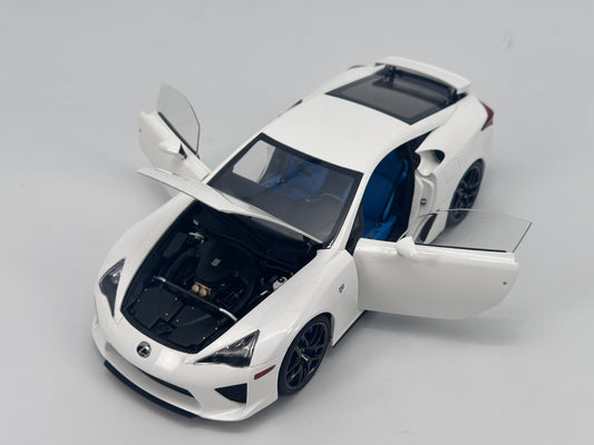 WELL 1/18 Lexus LFA White Alloy Car Model