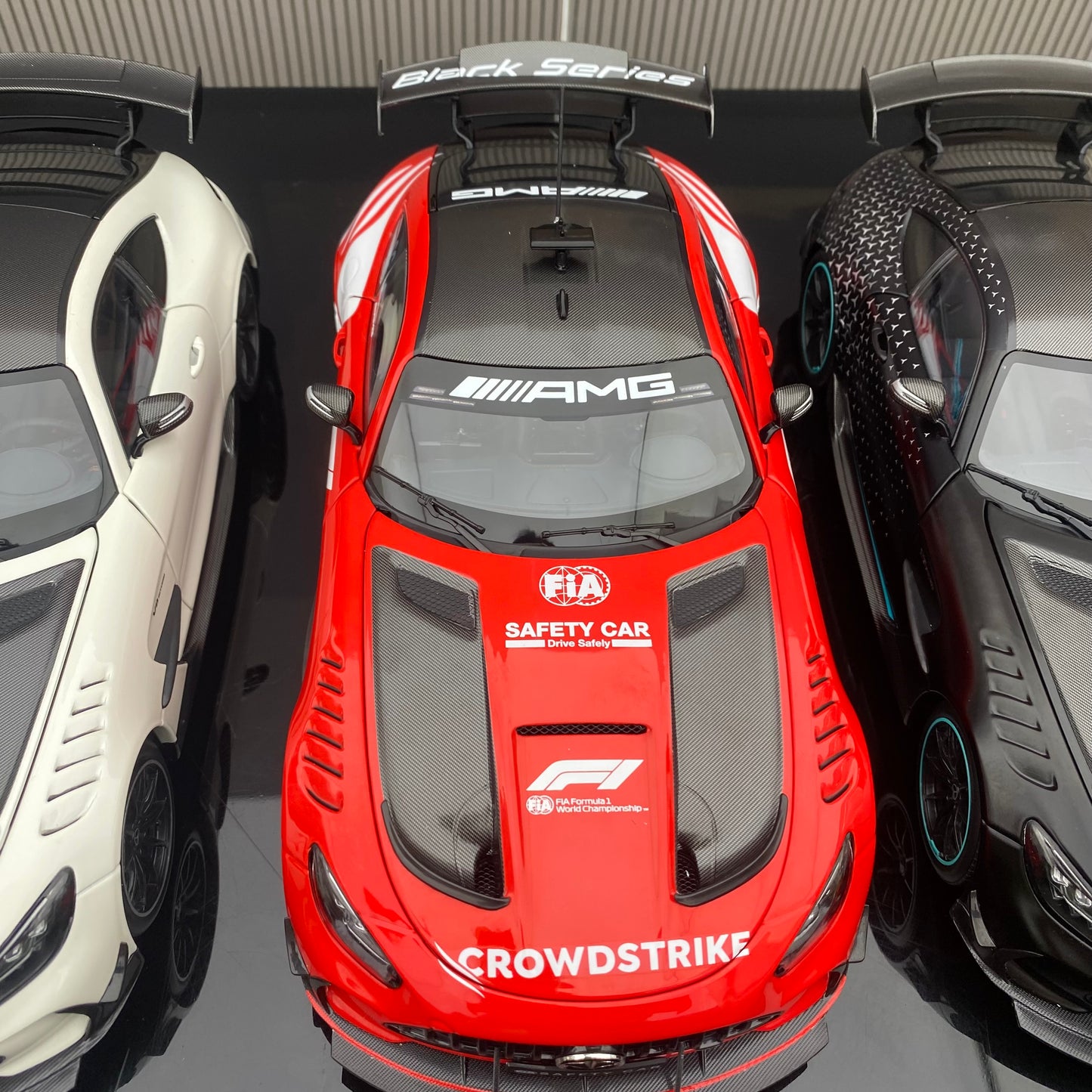 MINICHAMPS 1/18 Mercedes-Benz AMG GT Black SERIES alloy fully open price 1380-1428yuan